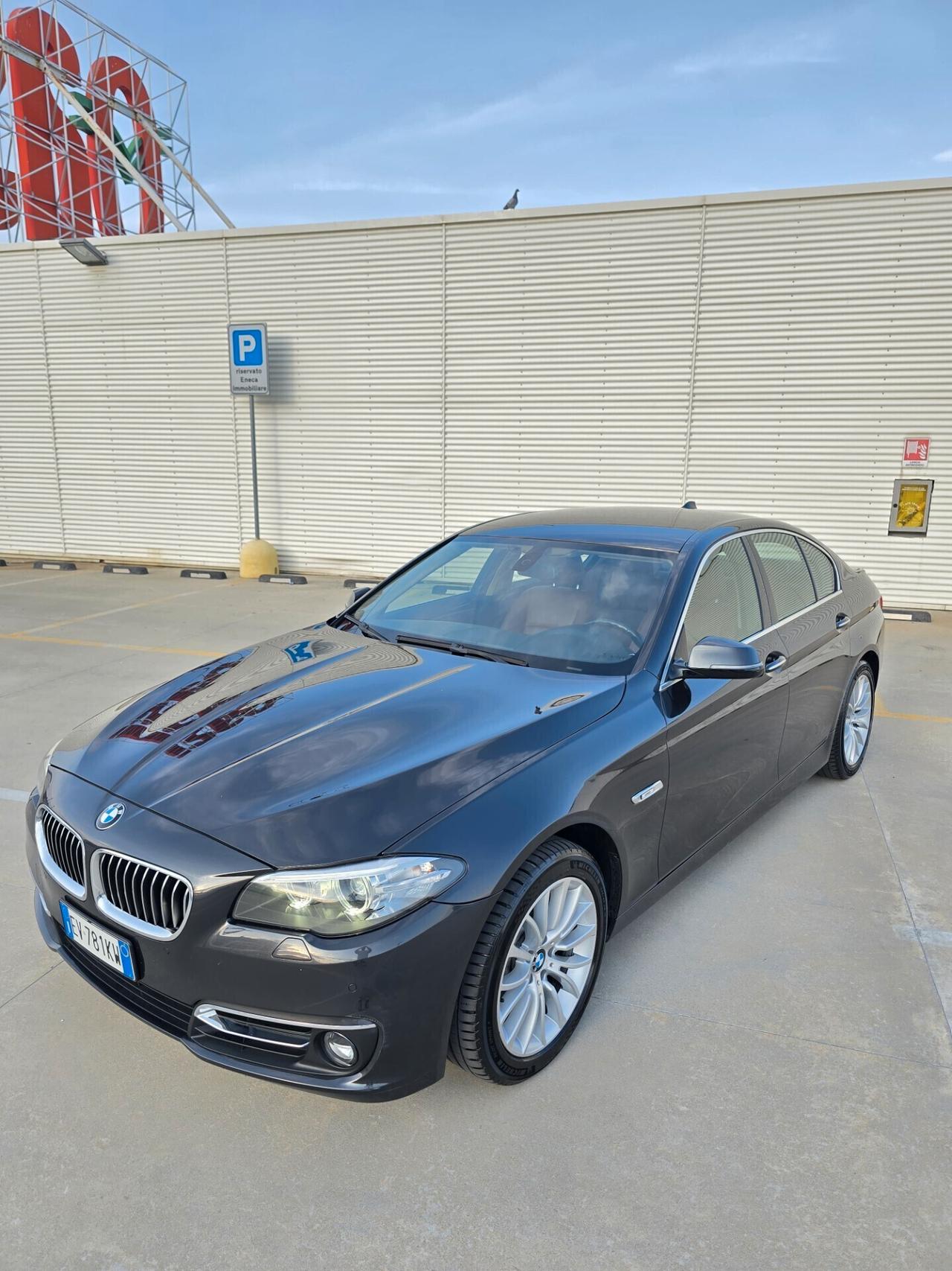 Bmw 520 525d xDrive Luxury
