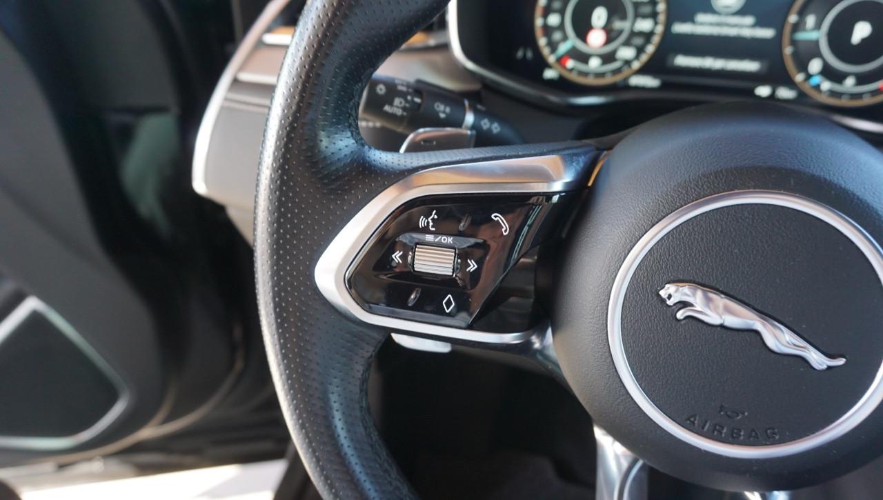 Jaguar F-Pace 2.0d i4 mhev R-Dynamic S awd 204cv auto