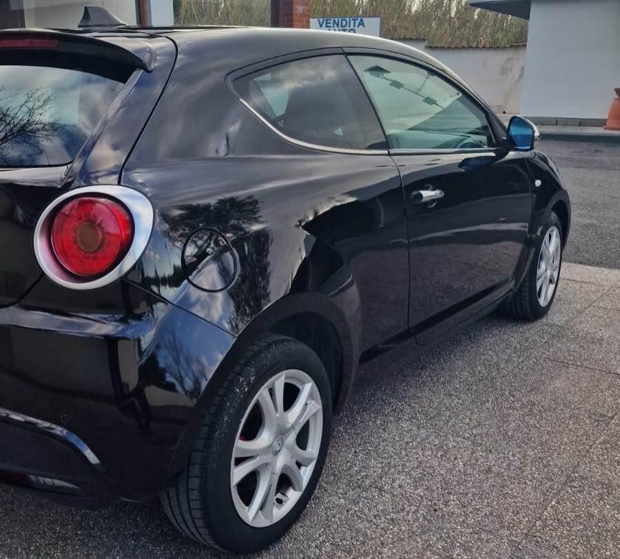 Alfa Romeo MiTo 1.3 JTDm-2 95 CV S&S Distinctive Sport Pack