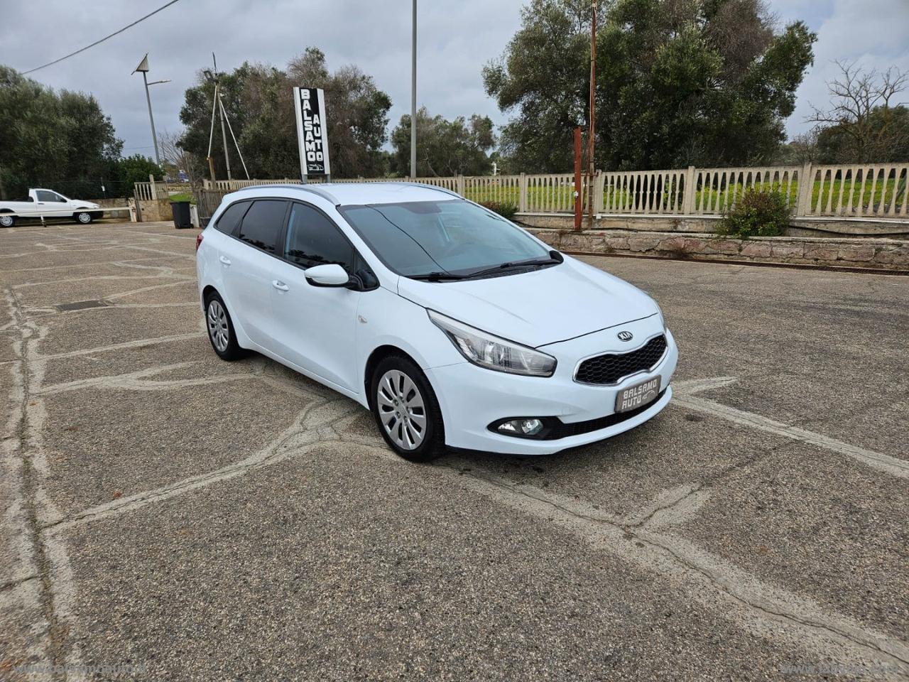KIA cee d 1.4 CRDi SW Cool