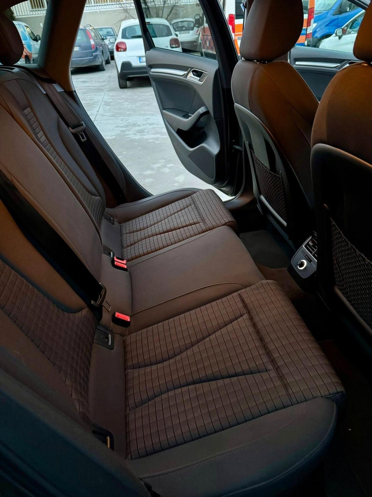 Audi A3 SPB 1.6 TDI 116 CV Sport