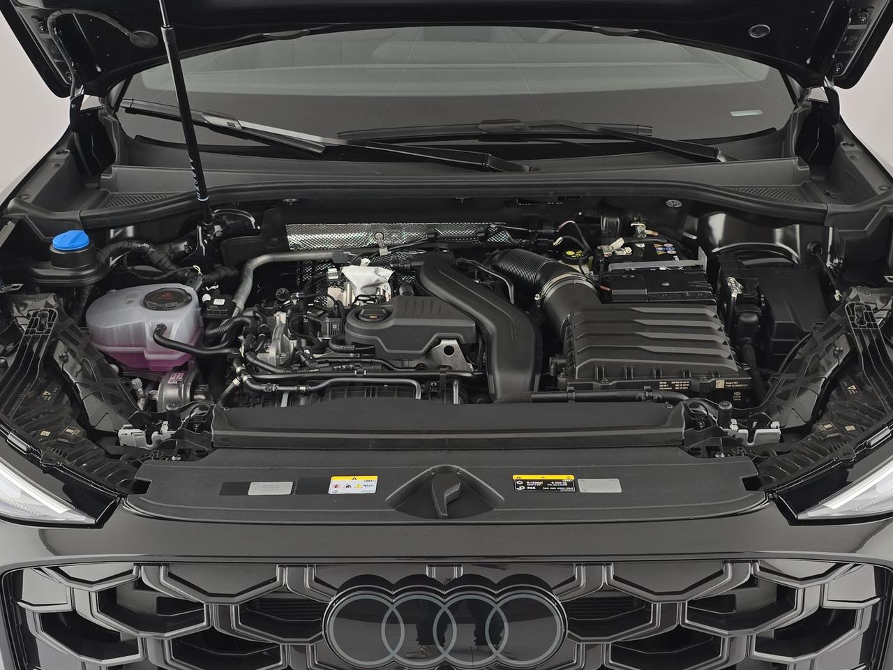 Audi Q3 1.5 tfsi mhev s line edition 150cv s-tronic