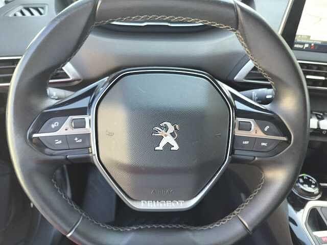 Peugeot 3008 BlueHDi 130 S&S Allure