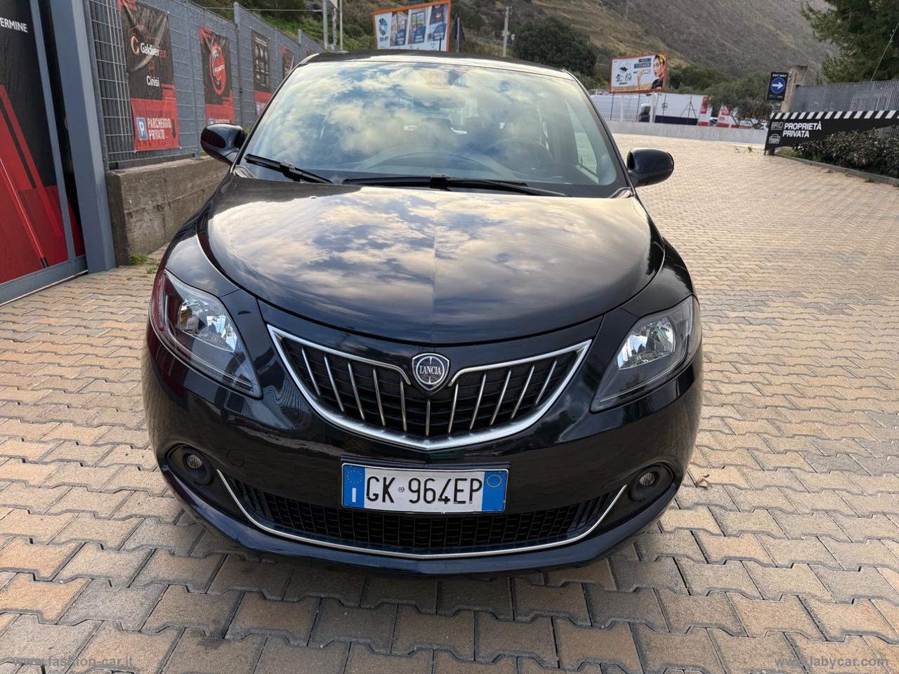 LANCIA Ypsilon 1.2 69 CV 5p. GPL Ecochic Gold