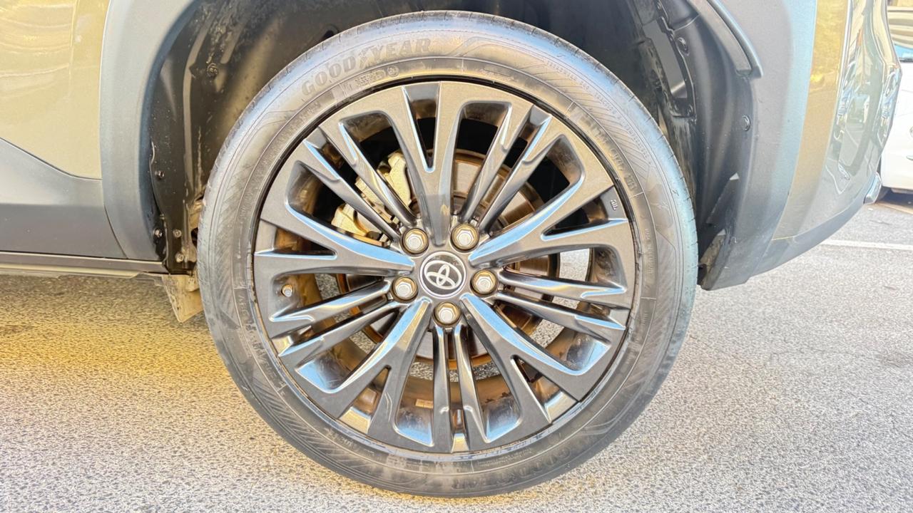 Toyota Yaris Cross 1.5 Hybrid 5p. E-CVT AWD-i Lounge LED NAVI KAMERA CLIMA AUTOMATICO CERCHI 17 PDC