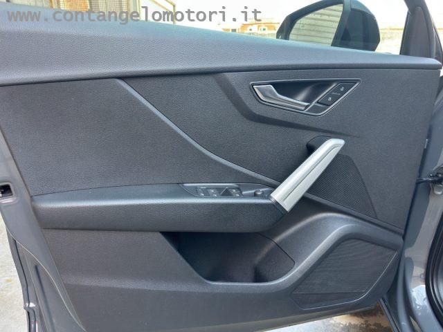 AUDI Q2 1.6 TDI S tronic Black