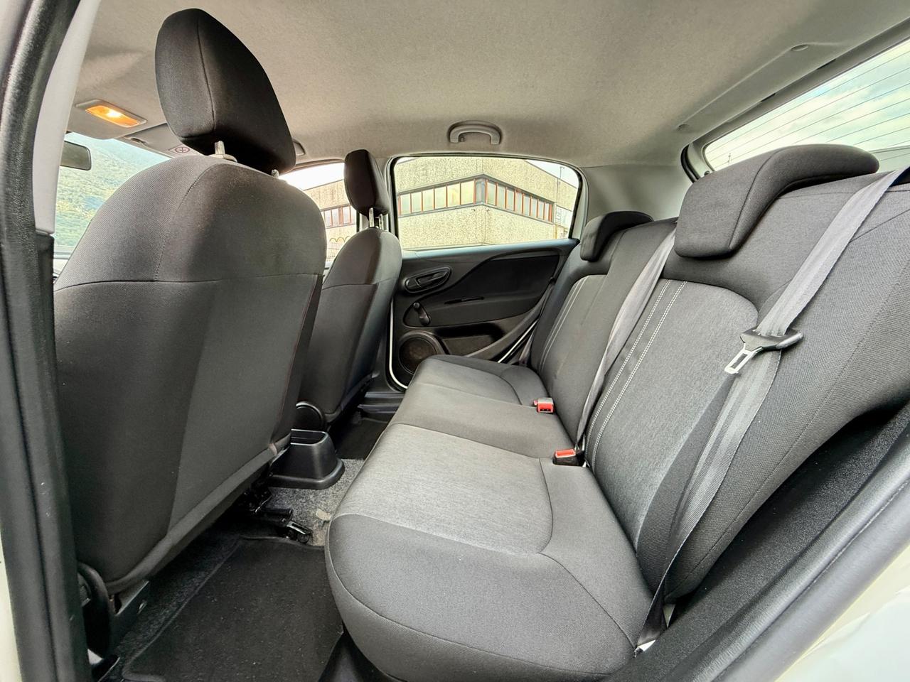 Fiat Punto 1.4 8V 5 porte Natural Power Street