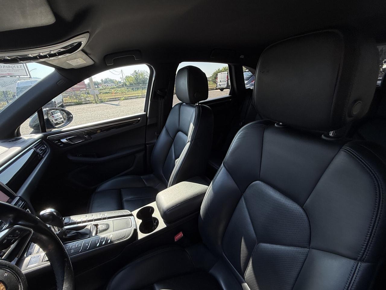 PORSCHE MACAN 2.0 BENZINA FULL OPTIONAL
