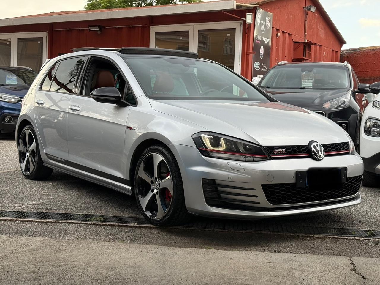 Golf GTI Performance 2.0 TSI DSG-RATE-PERMUTE-