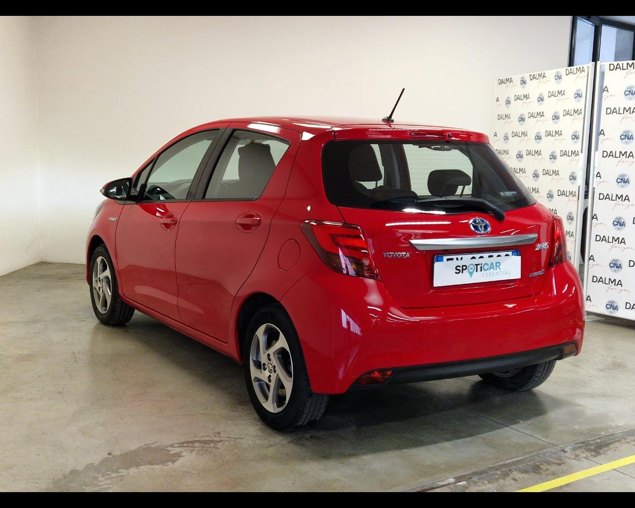 TOYOTA Yaris III - Yaris 5p 1.5h Active