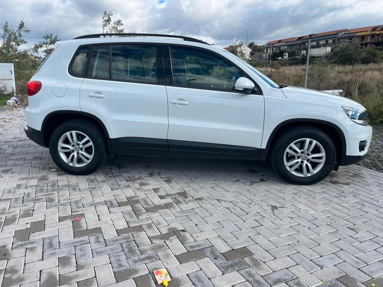 Volkswagen TIGUAN 2.0TDI FULL COME NUOVA 2015
