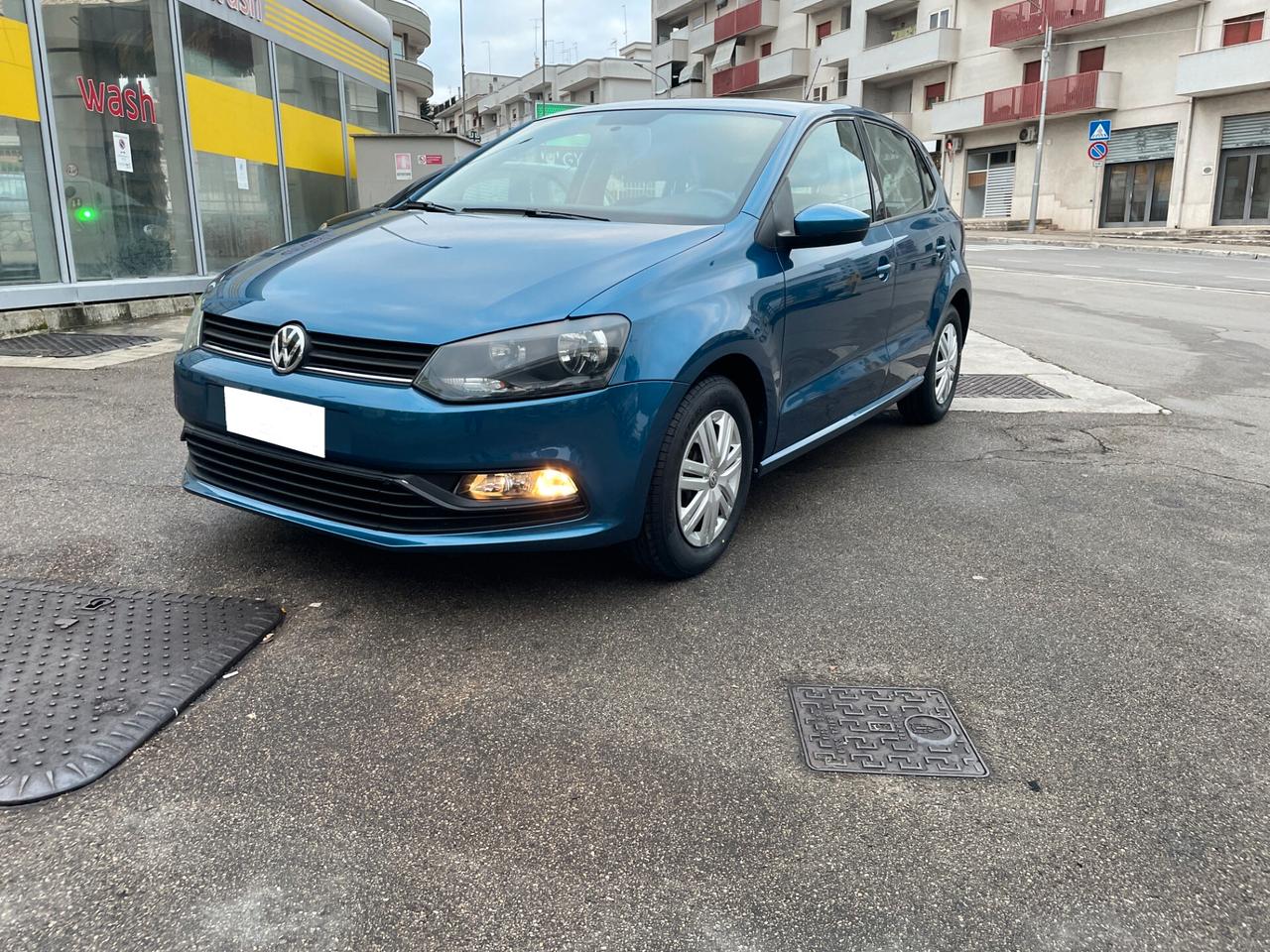 Volkswagen Polo 1.0 MPI 75 CV 5p. Comfortline FINANZ. € 140,00