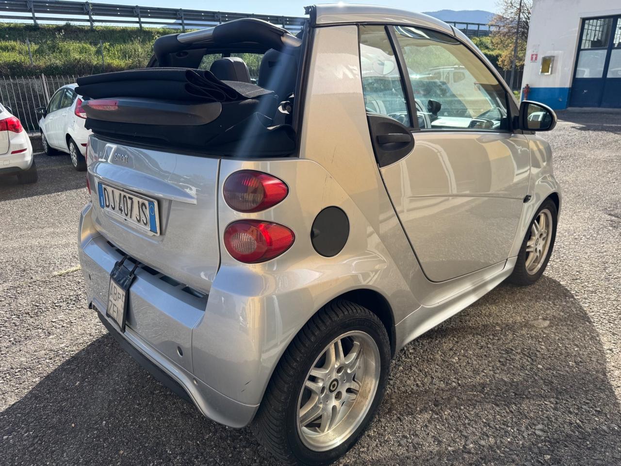 Smart ForTwo 1000 62 kW cabrio passion