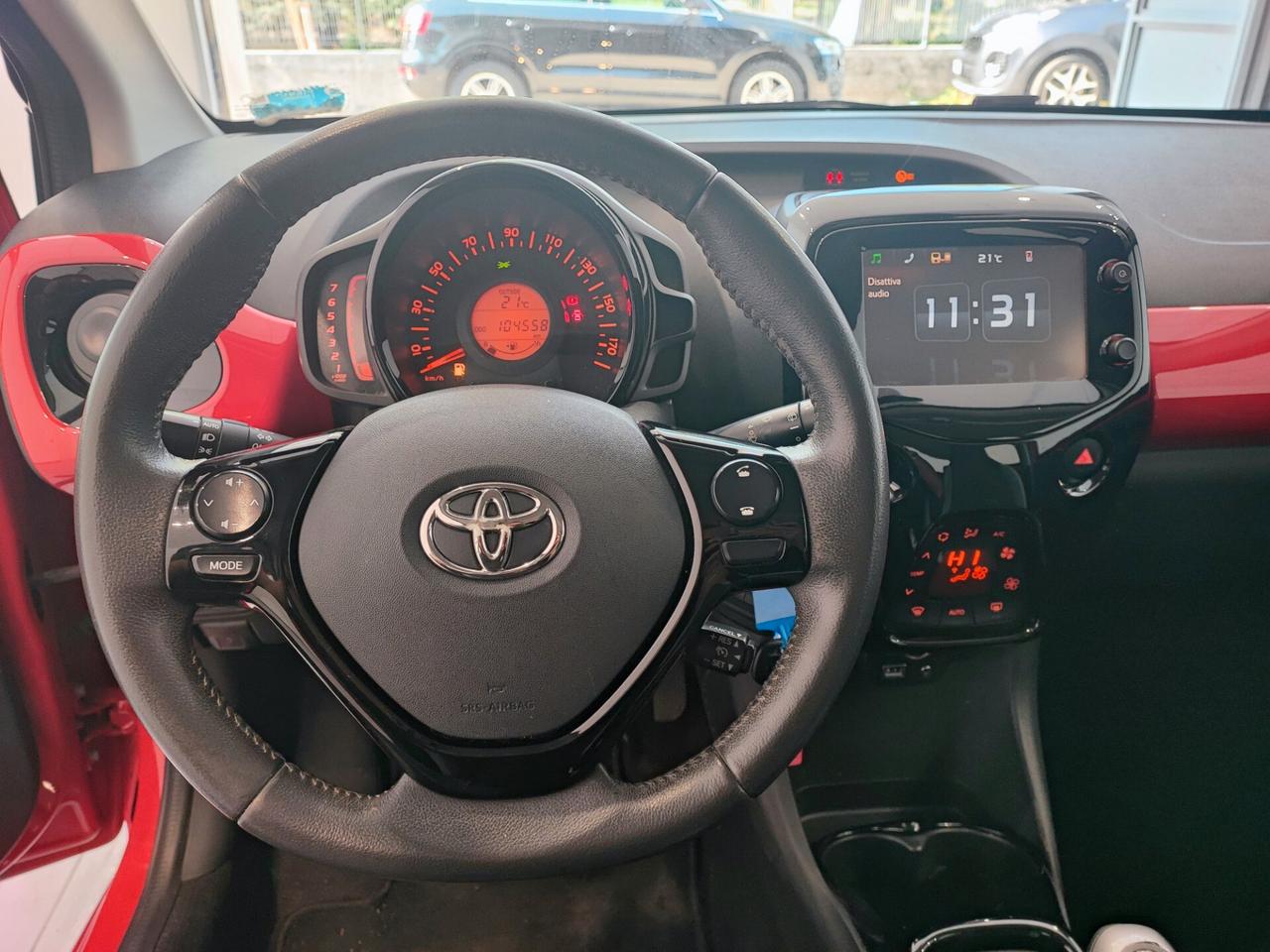 Toyota Aygo 1.0 VVT-i 5 porte x-clusiv