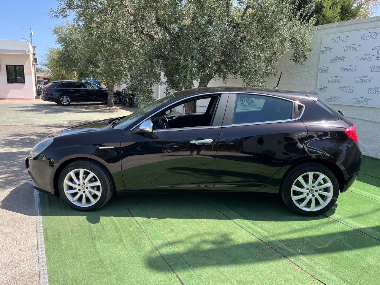 Alfa Romeo Giulietta 1.6 JTDm-2 120 CV Distinctive