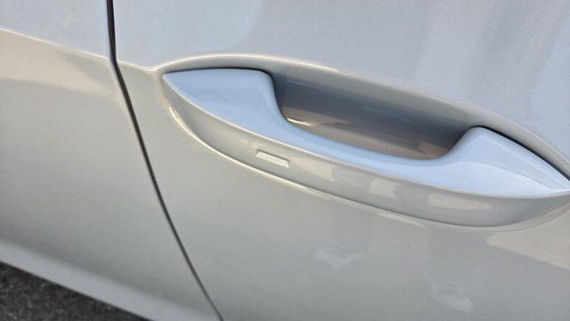 VOLKSWAGEN Golf 2.0 TDI 115 CV SCR Life PERMUTE OK NEOPAT.