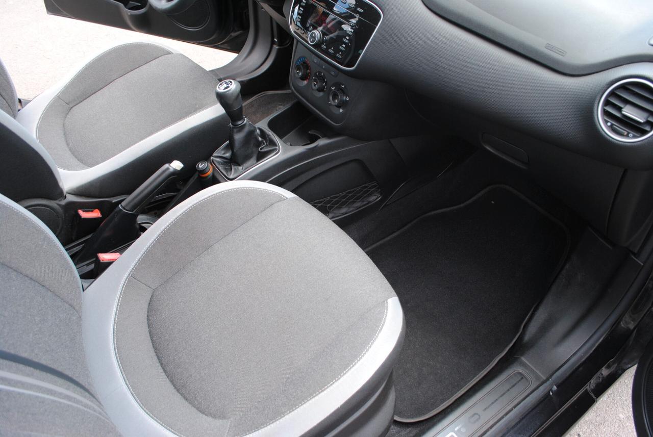 FIAT PUNTO 1.2 69 CV OK NEOPATENTATI