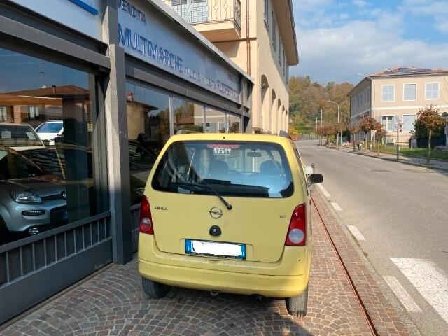 Opel Agila 1.2 16V Comfort