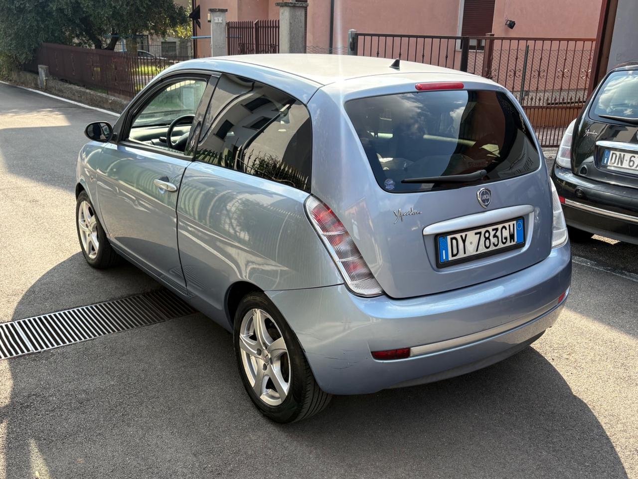 Lancia Ypsilon 1.3 MJT 90 CV Platino