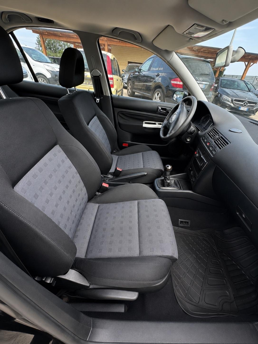 Volkswagen Bora 1.9 Tdi-101CV Cat Trendline (74KW)