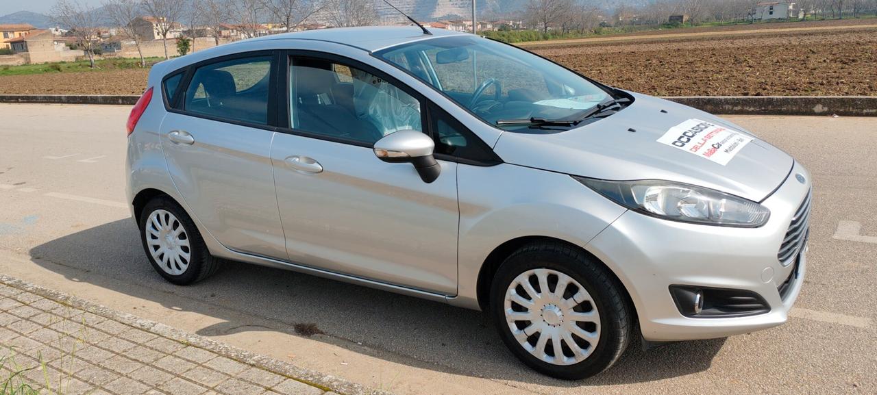 Ford Fiesta 1.5 TDCi 75CV 5 porte Business