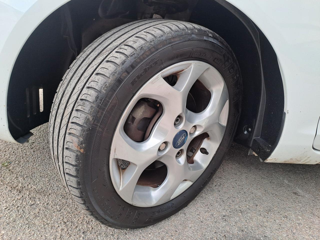 Ford Fiesta 1.4. GPL Titanium 5 porte