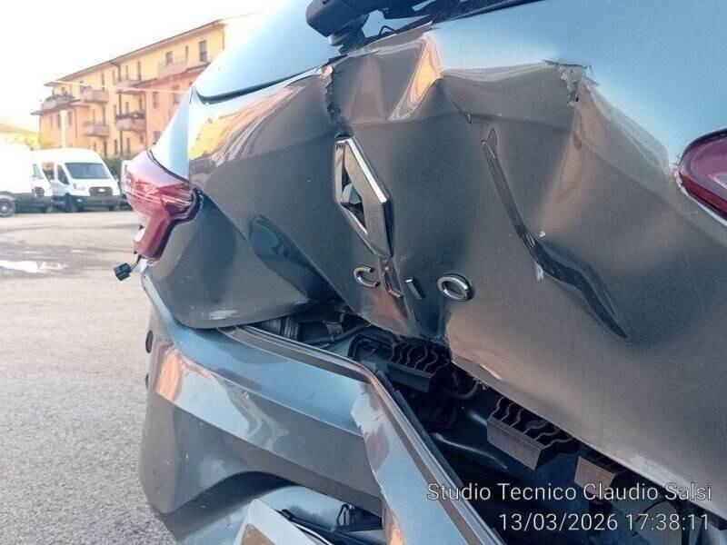Renault Clio TCe 90 CV 5 porte Techno