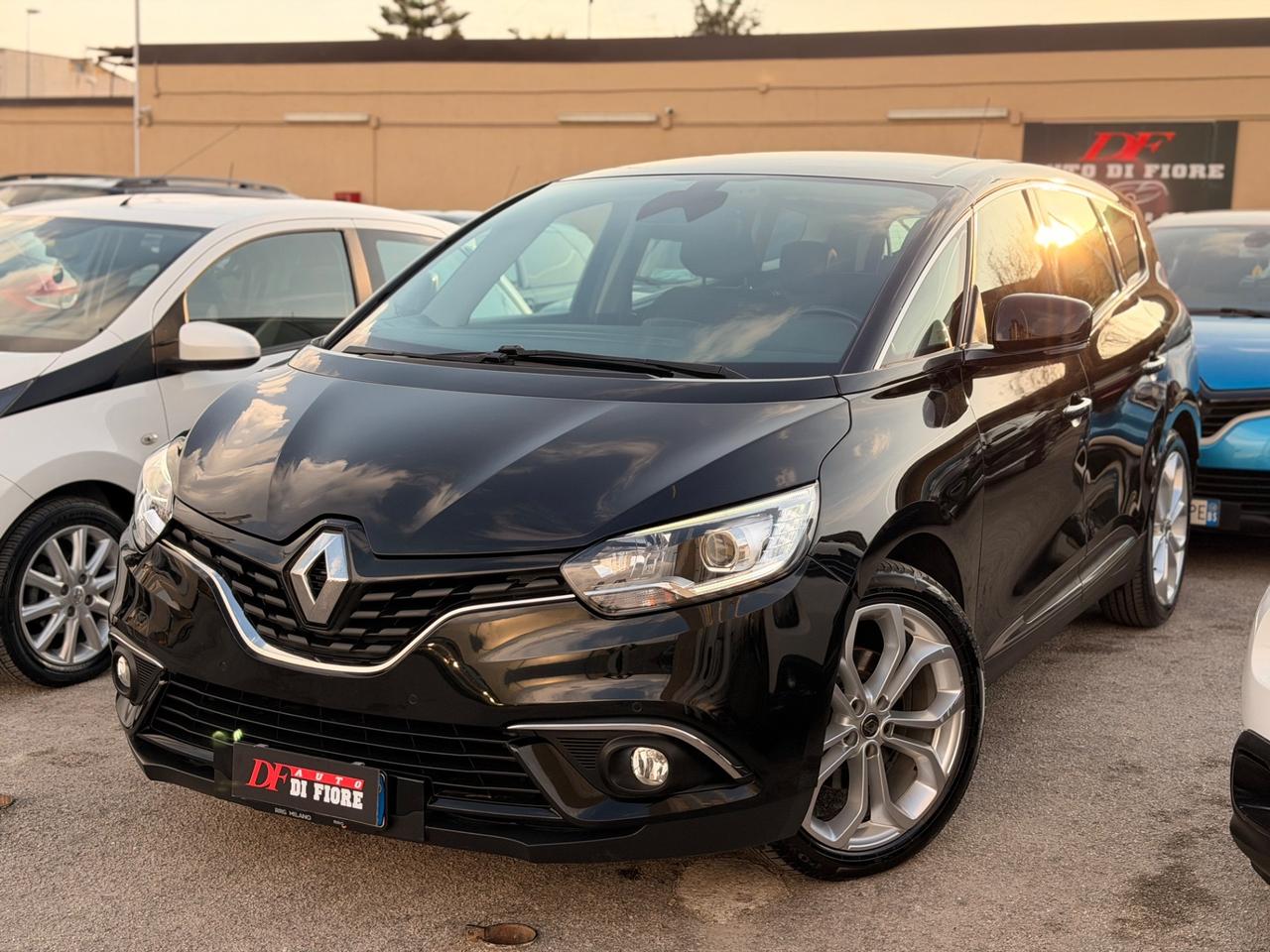 Renault Grand Scenic 1.7 dCi 120CV 7 POSTI NAVI