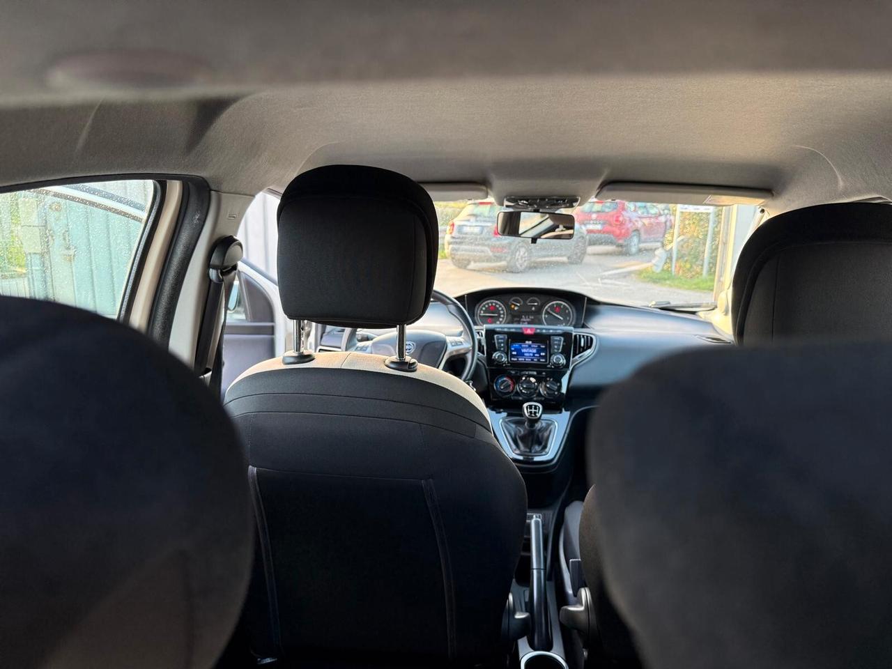 Lancia Ypsilon 1.3 MJT 16V 95 CV 5 porte S&S Gold