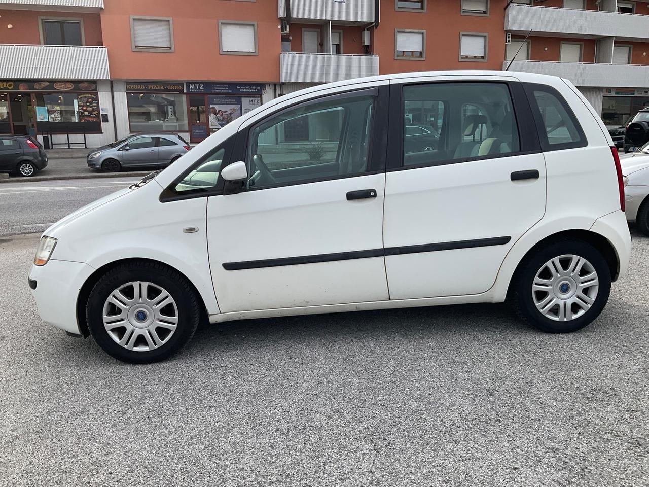 Fiat Idea 1.4 16V Dynamic