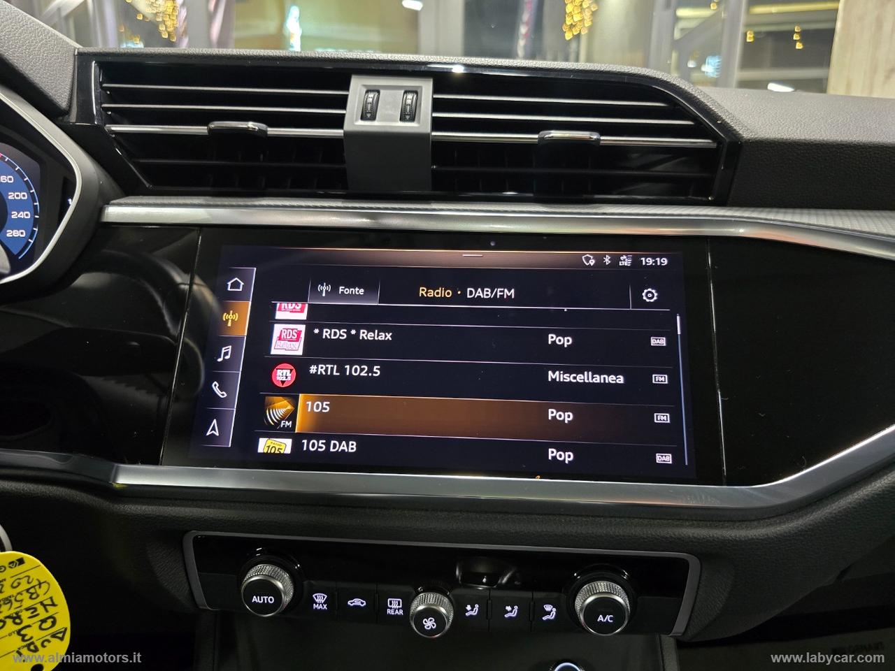 AUDI Q3 35 TDI S tronic