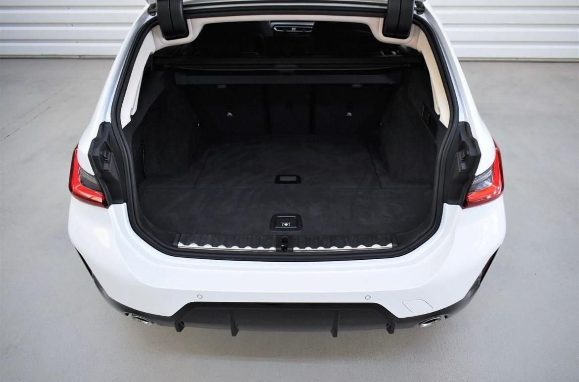 BMW 318 d M SPORT