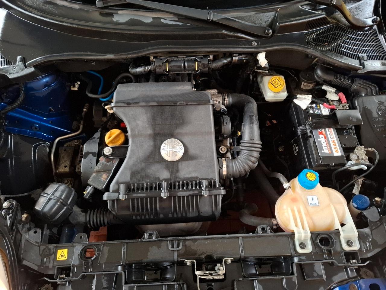 Alfa Romeo MiTo 1.4 78 CV Distinctive Premium Pack