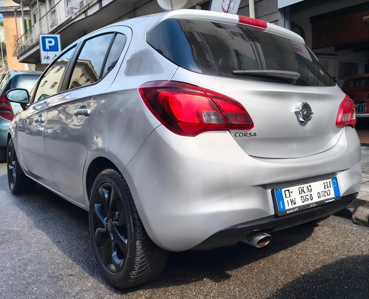 Opel Corsa 1.2 5 porte - KM 35000