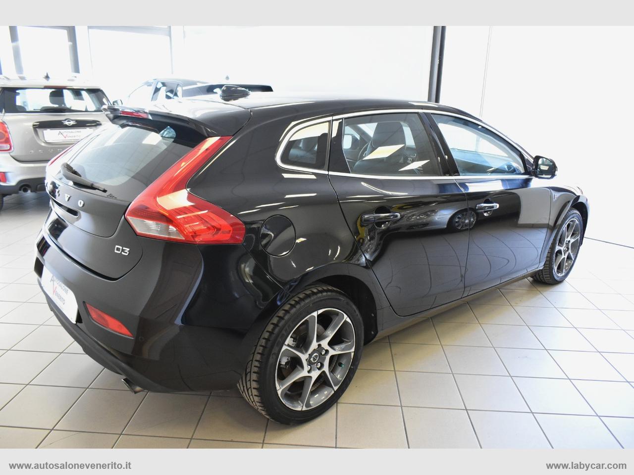 VOLVO V40 D3 Volvo Ocean Race