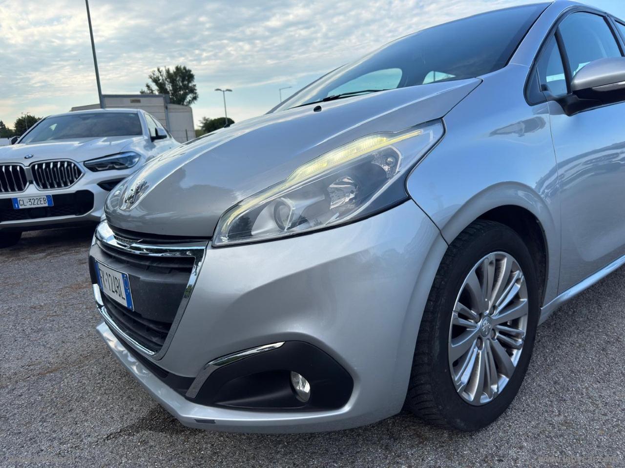 PEUGEOT 208 BlueHDi 75 5p. Allure
