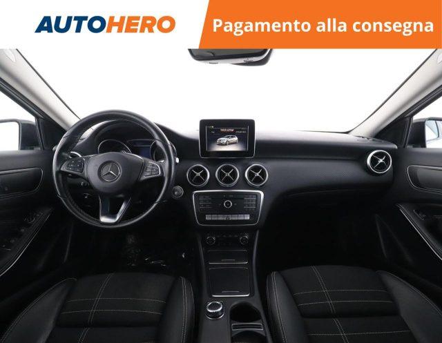 MERCEDES-BENZ A 200 d Automatic Sport