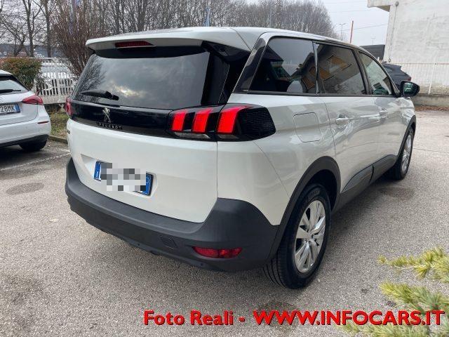 PEUGEOT 5008 BlueHDi 130 S&S EAT8 Business