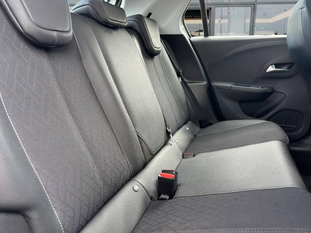 Opel Corsa 1.2 Elegance s&s 75cv con CarPlay