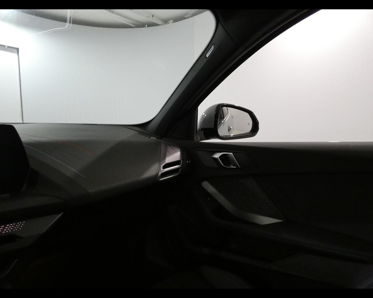 BMW Serie 1 (F70) - 118d MSport Pro