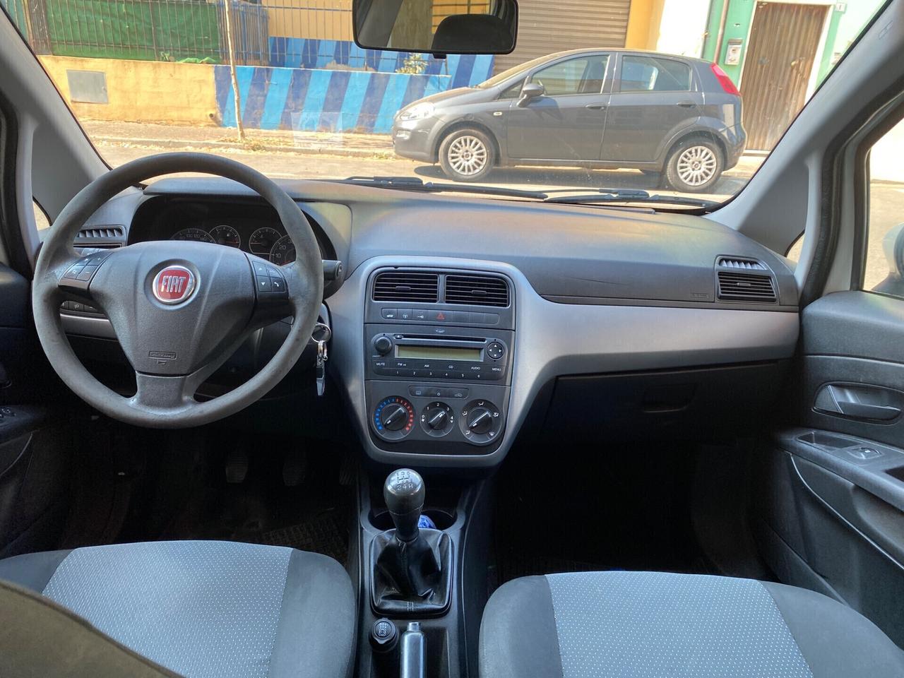 Fiat Grande Punto 1.3 MJT 75 CV 5 porte Dynamic