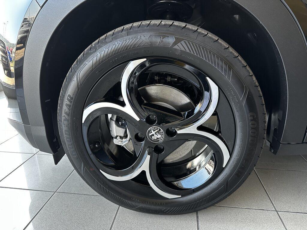 Alfa Romeo Alfa Romeo Junior 1.2 Hybrid ibrida Speciale eDCT6