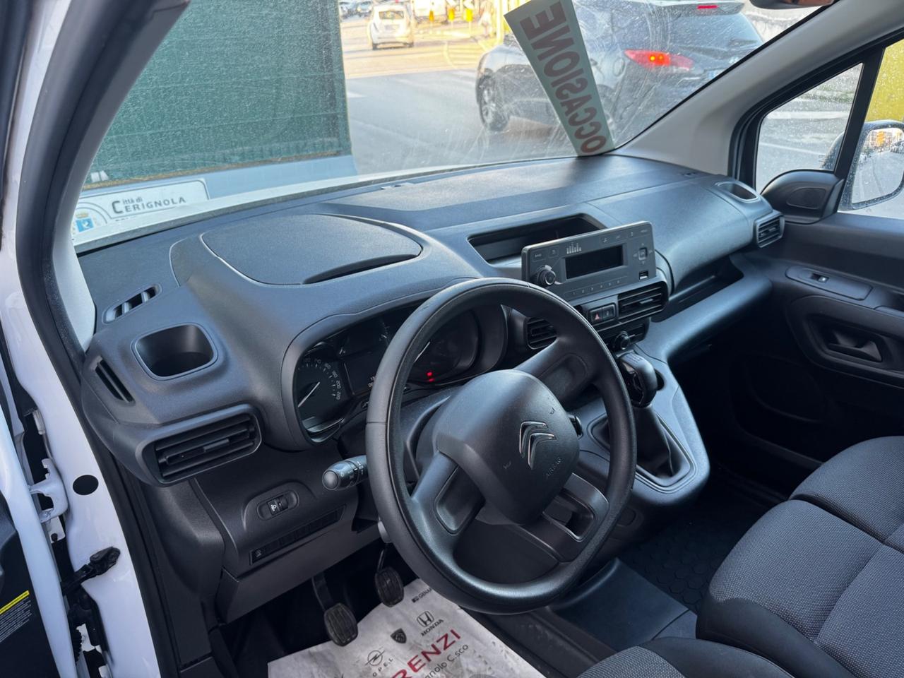 Citroen Berlingo BlueHDi 100 FRIGO ISOTERMICO