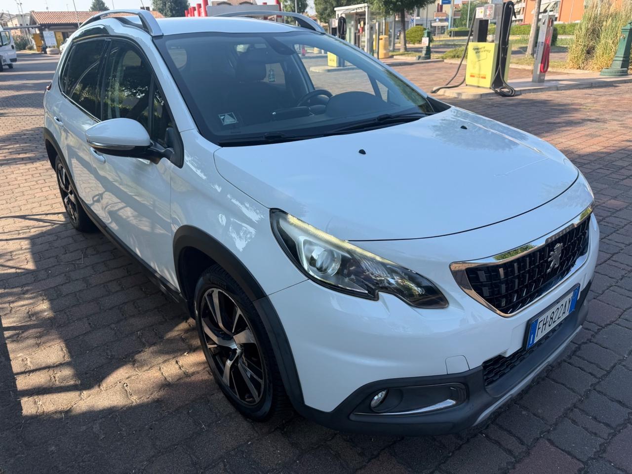 Peugeot 2008 diesel 1.6 GTLINE 2017