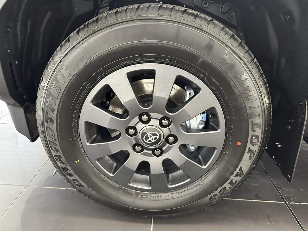 Toyota Land Cruiser 2.8 d-4d First Edition awd au