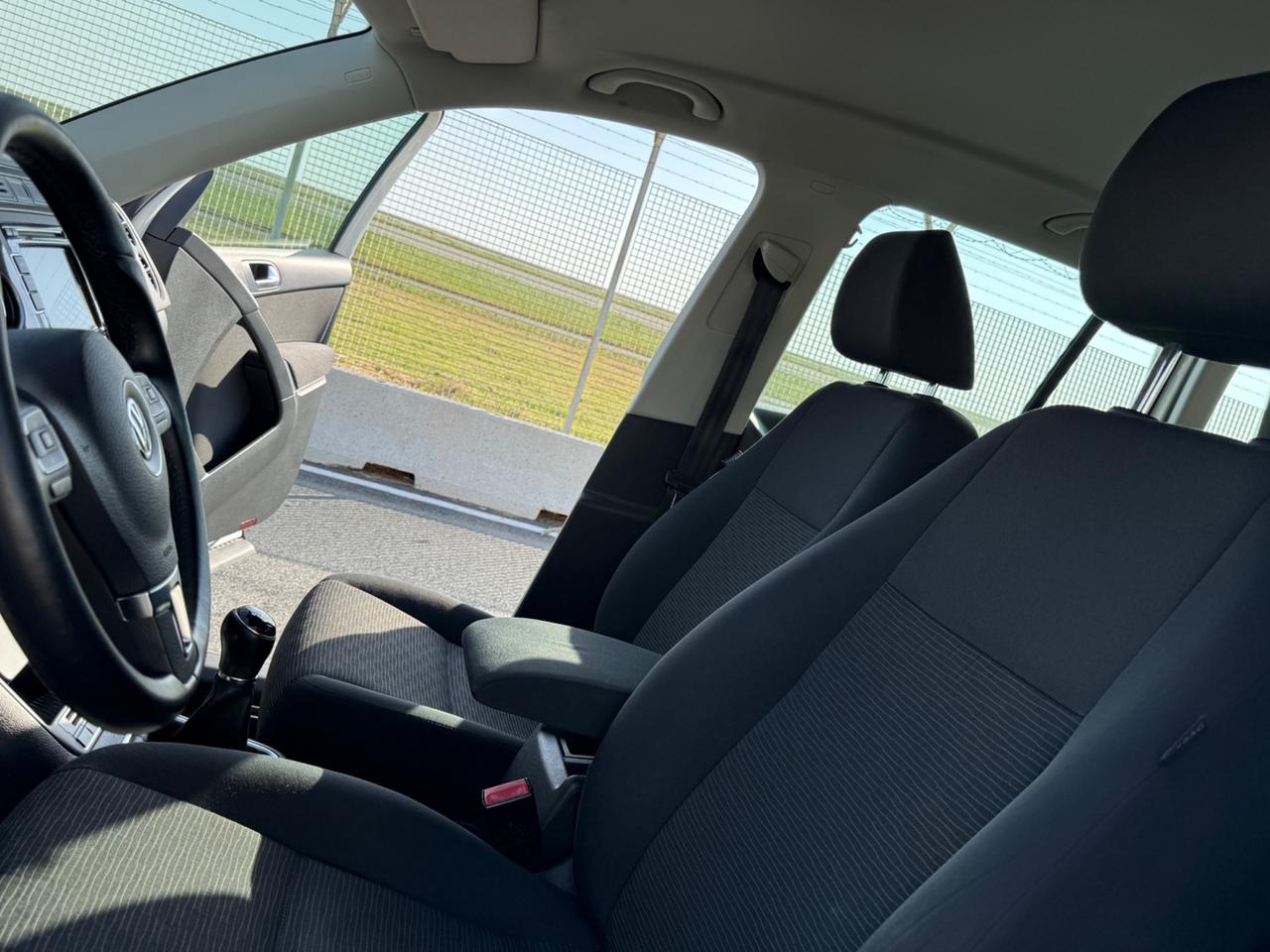 Volkswagen Tiguan 2.0 TDI 140 CV Sport-PERMUTABILE