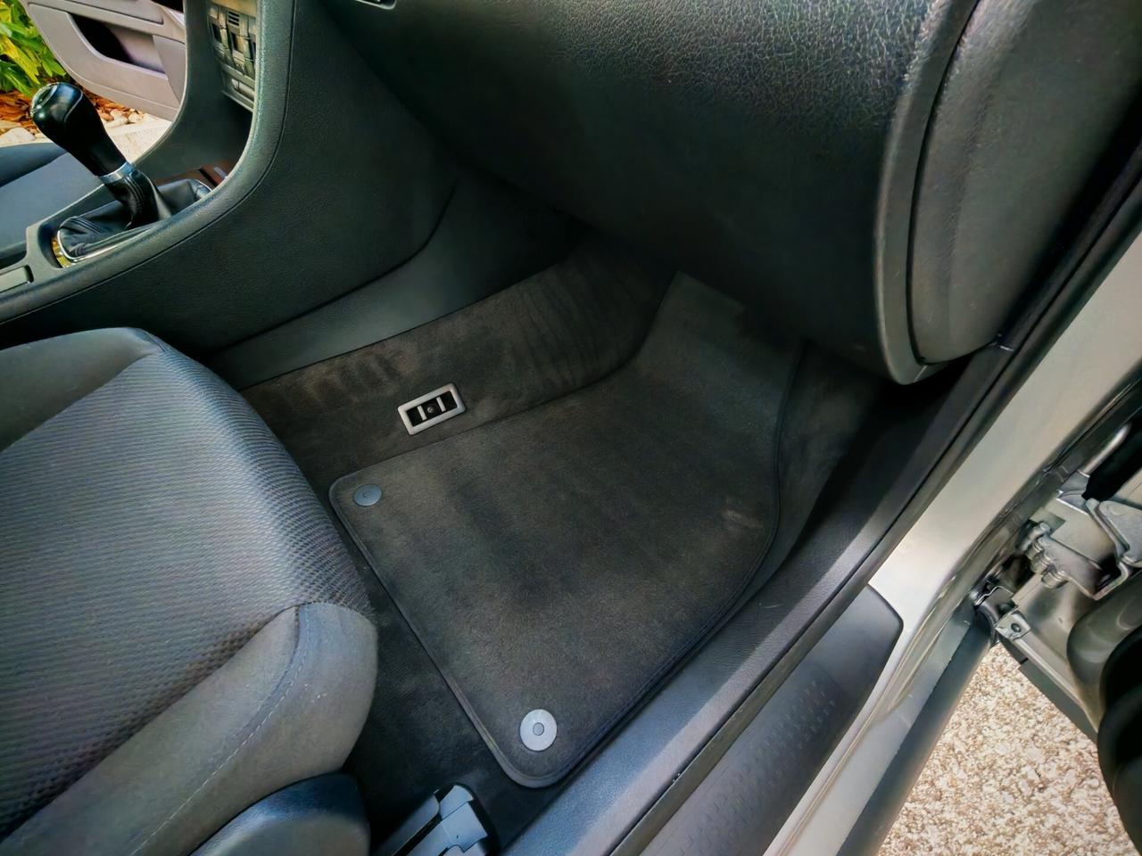 Audi A4 1.9 TDI/130 CV cat UNICA POCHI KM