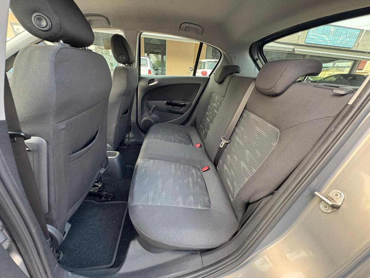 OPEL CORSA 1.2 BENZINA UNICA MANO SI A NEOPAT