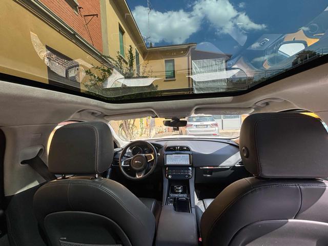 JAGUAR F-Pace 2.0 D 180 CV AWD aut. Prestige
