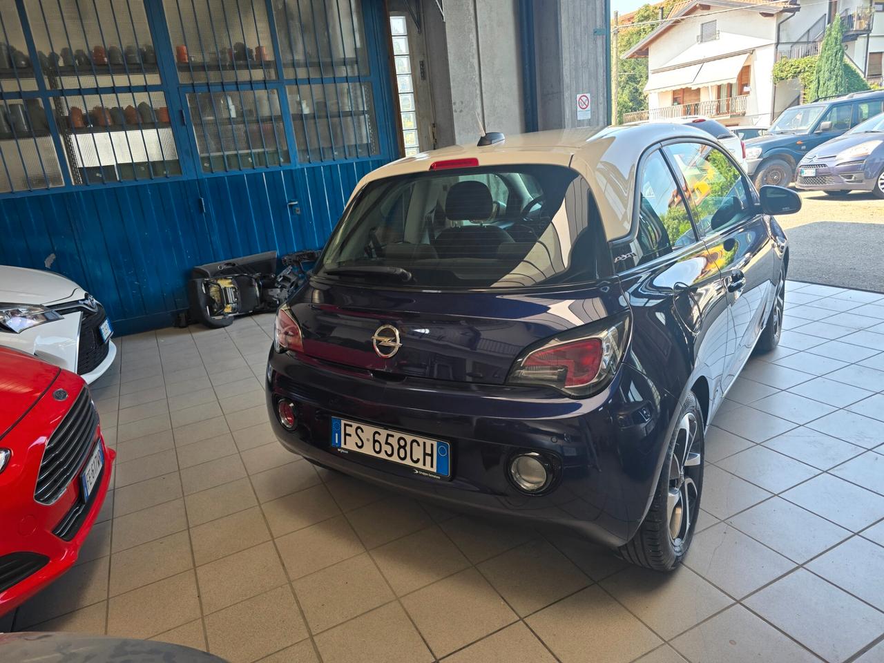 Opel Adam Rocks 1.2 70 CV X Factor